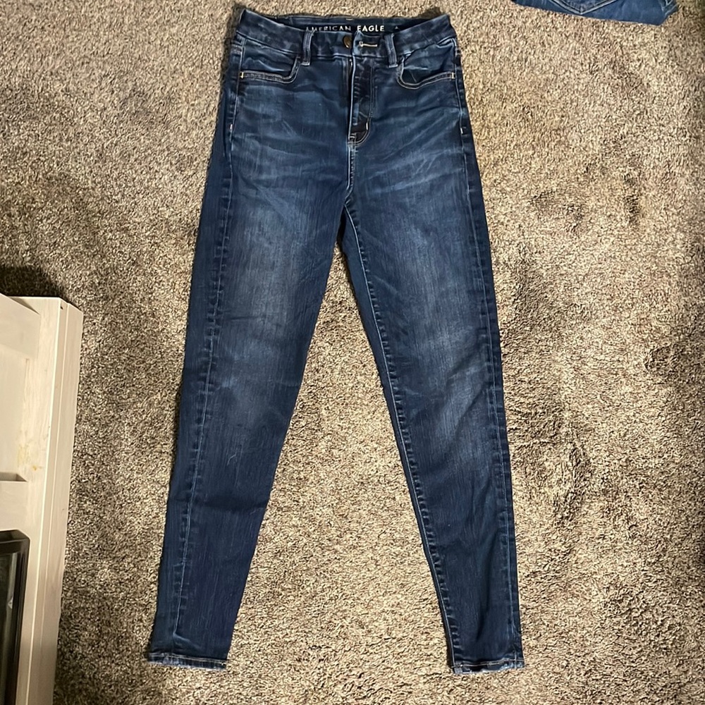 American Eagle Woman’s High Rise Skinny jeans